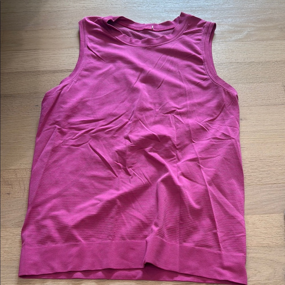 lululemon athletica Raspberry Tank Top